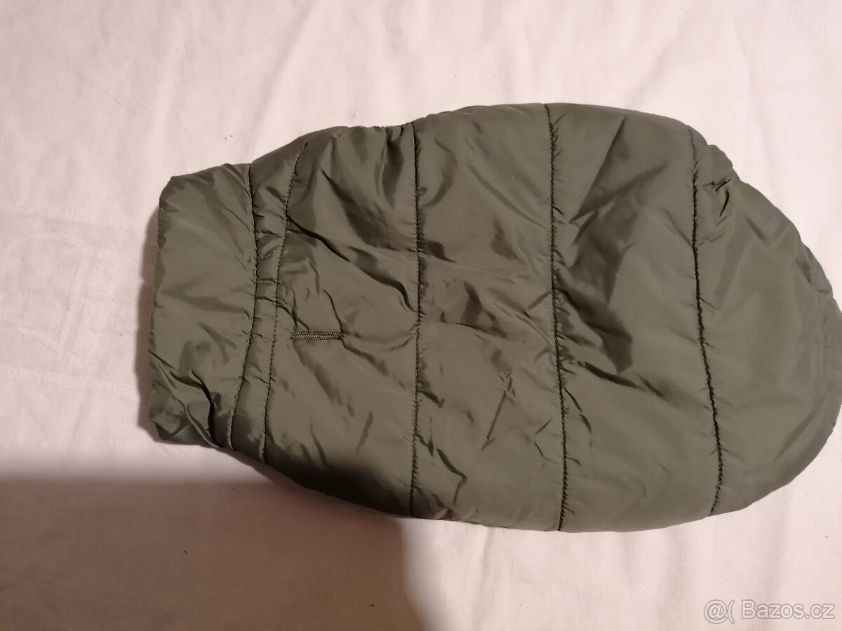 bunda na zimu pro psy vel.M - 2