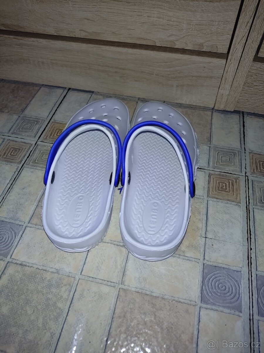 Gumové pantofle - 2