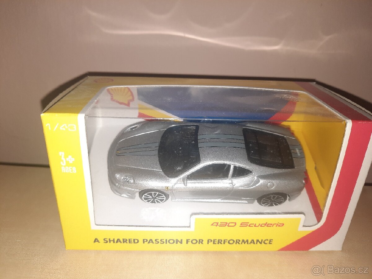 Modely aut Ferrari - 2