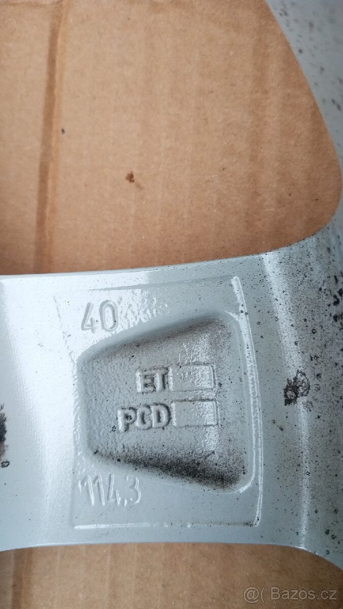 Dezent 114,3x5 7Jx16H2 ET40 - 2