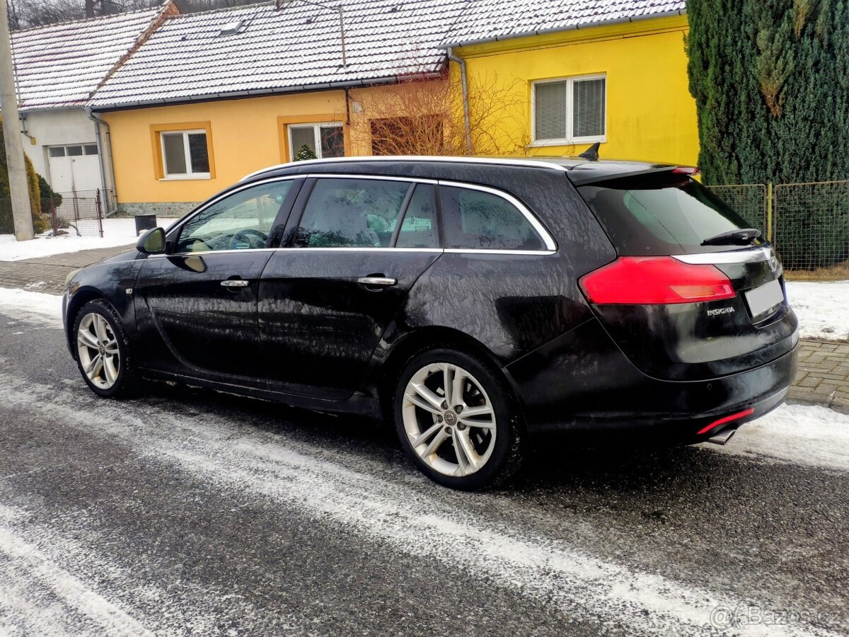 Opel Insignia 2.0 CDTi 118 kW, SVĚTLÝ INTERIÉR - 2