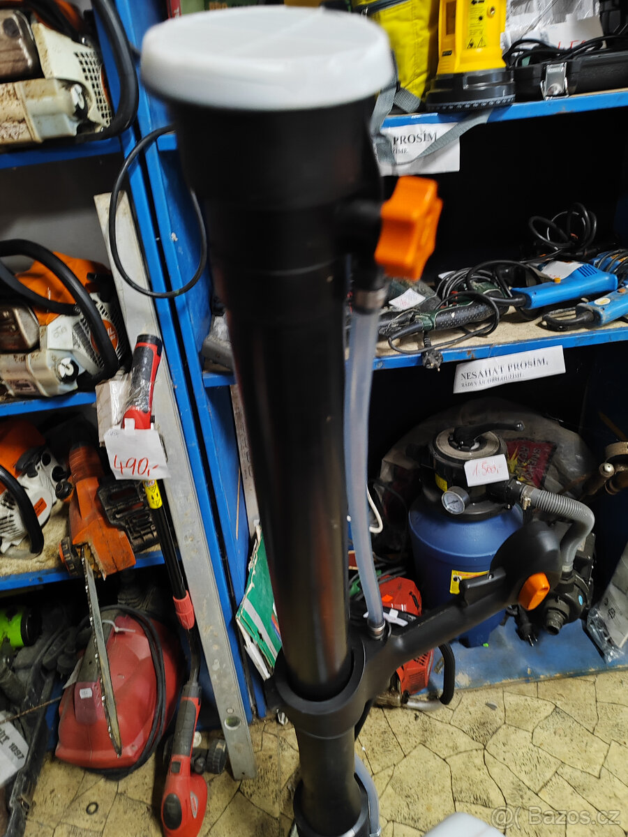 Zádový motorový rosič STIHL SR 200 - 2