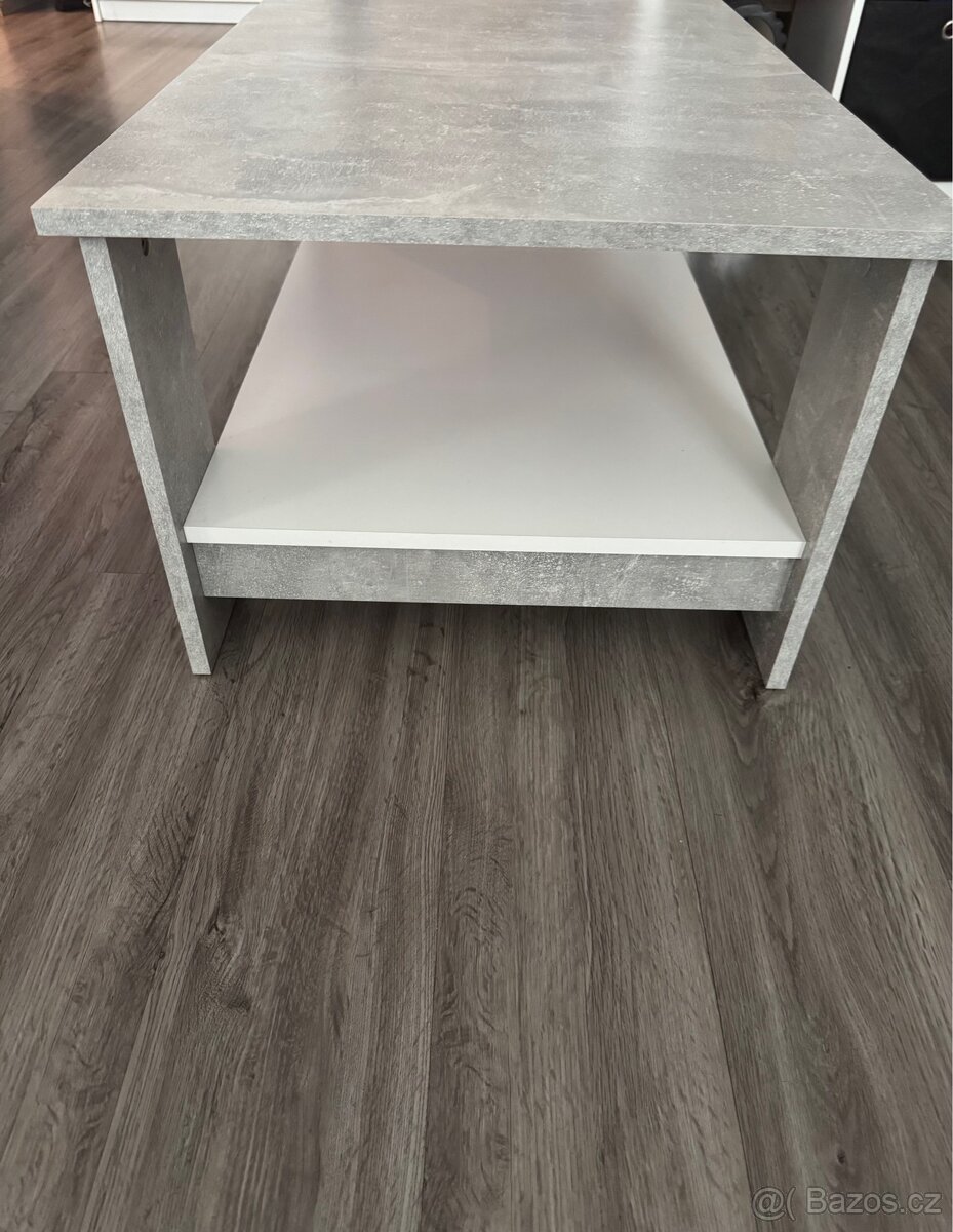Stolek - 2