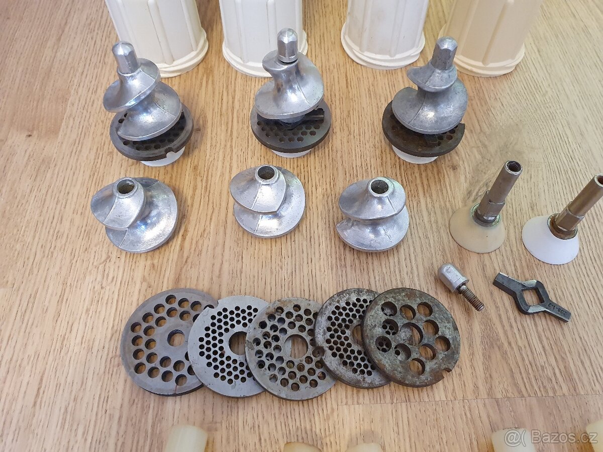 Strojek na mletí masa ETA typ 225 - 2