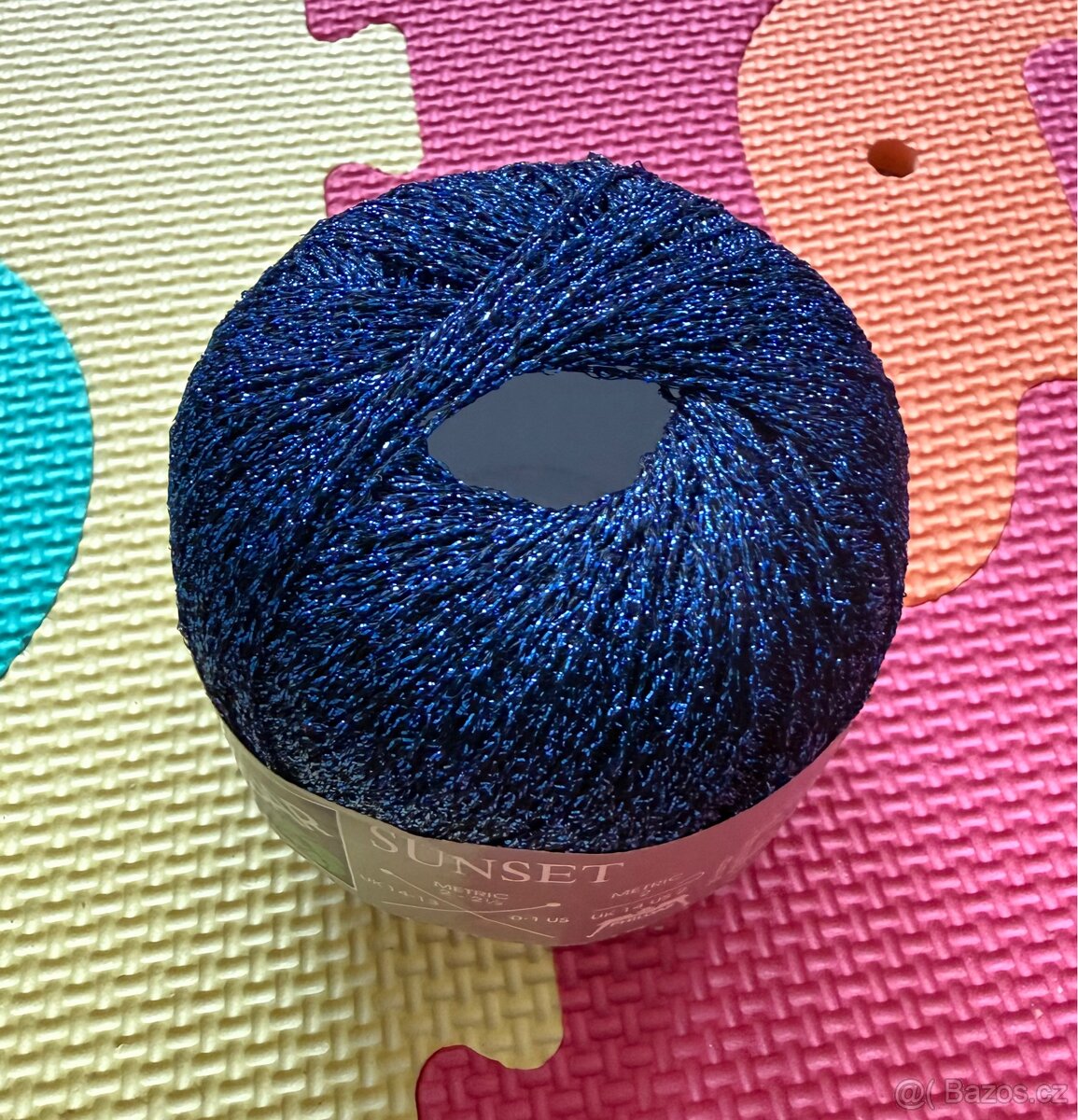 Pletací příze modrá - 2