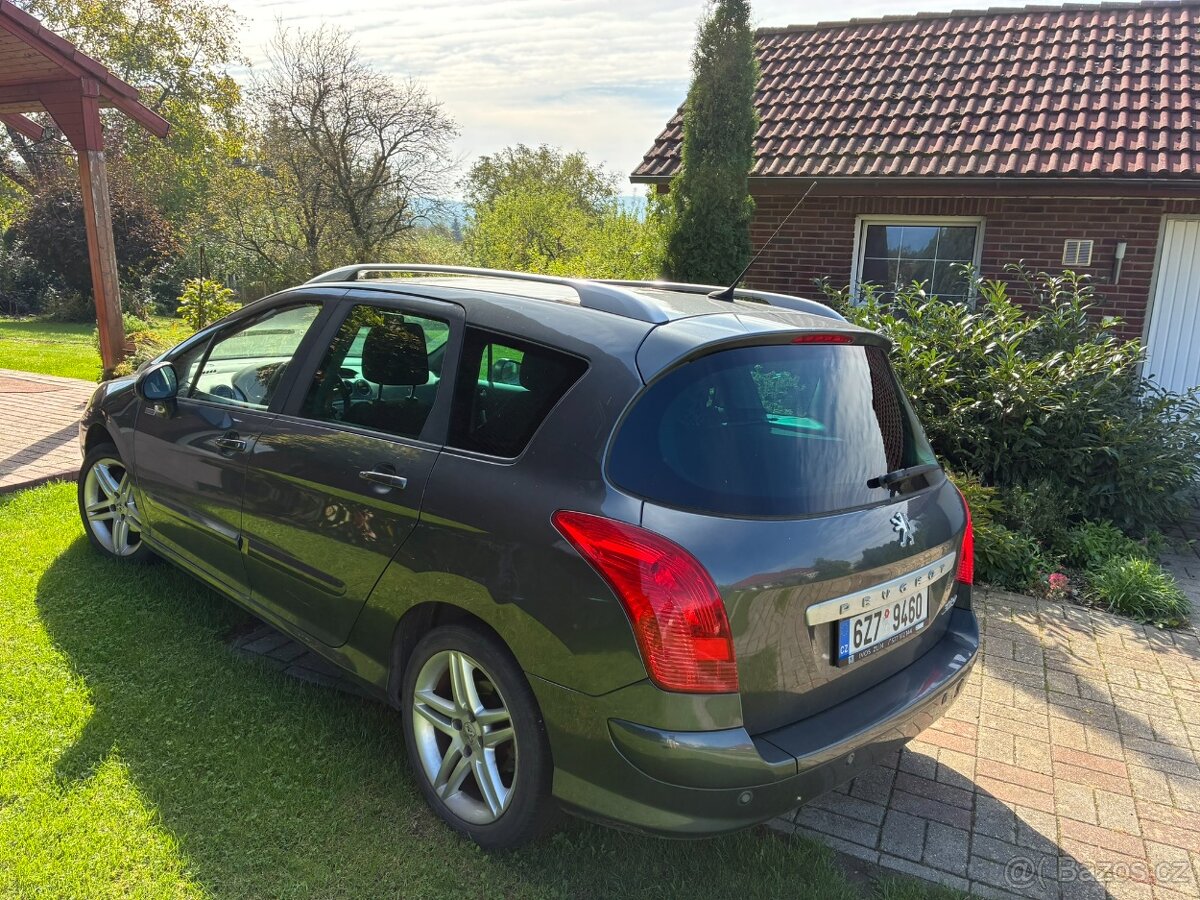 Peugeot 308 SW KOMBI - 2