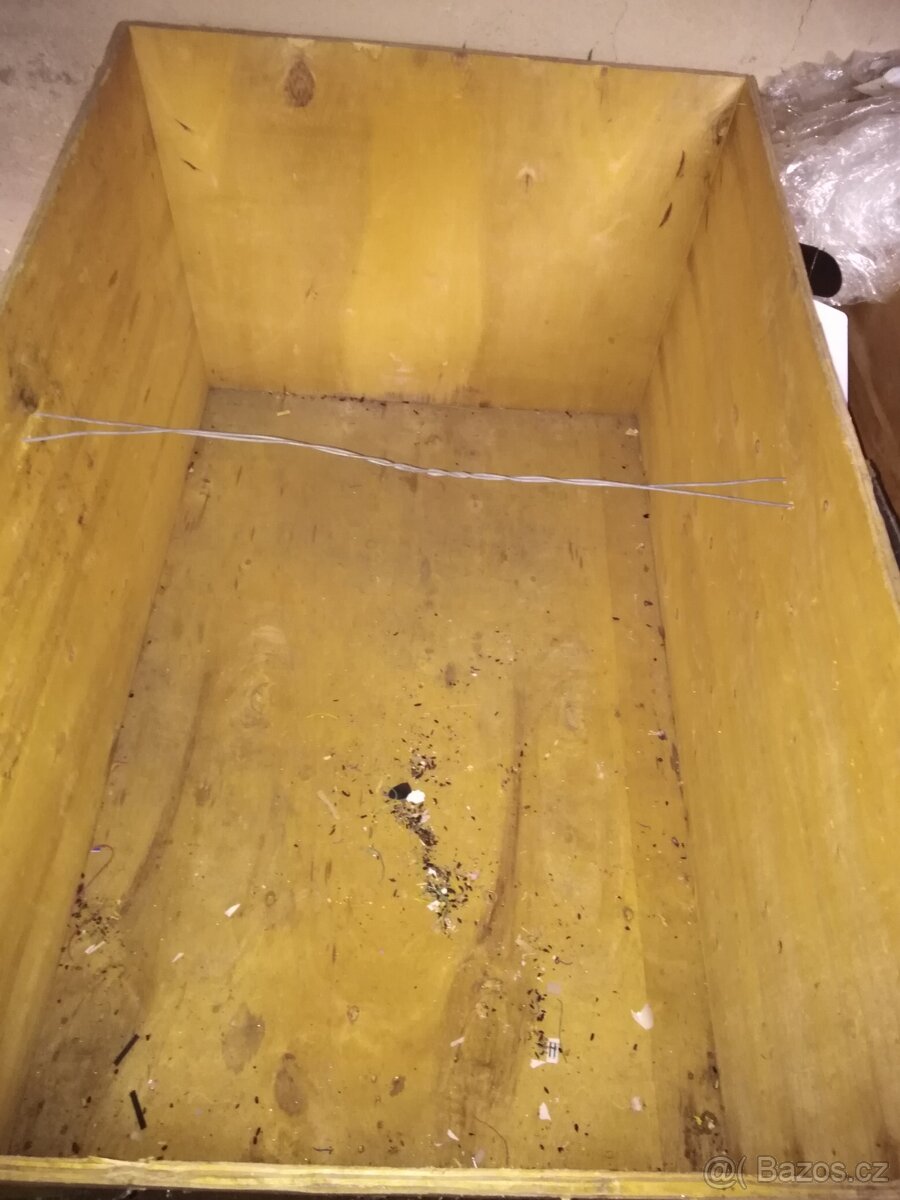 Dřevěná bedna - 2