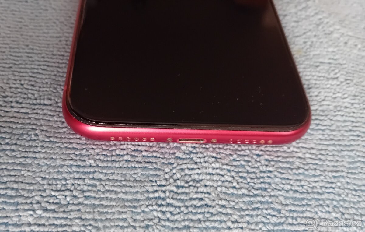 iPhone 11 256GB Červená - 2