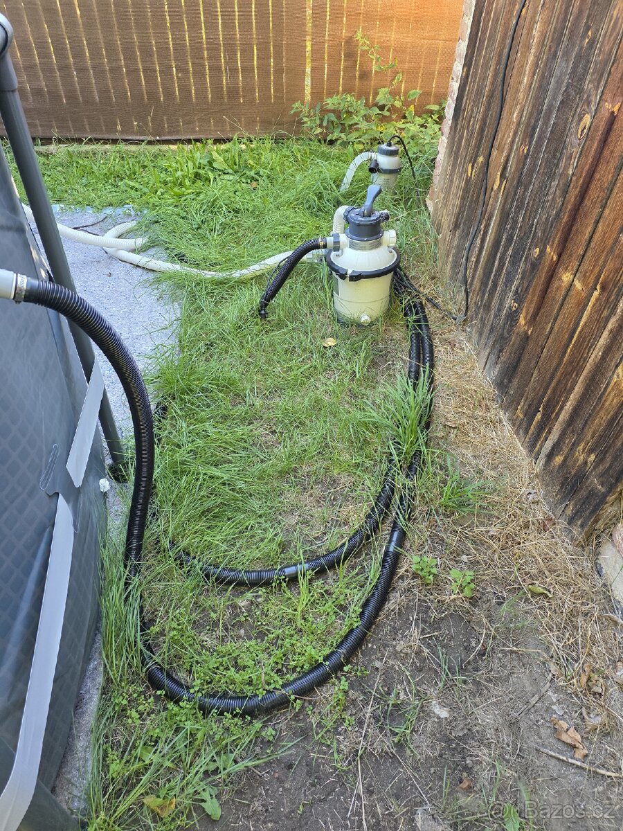 Prodej bazénu INTEX - 2