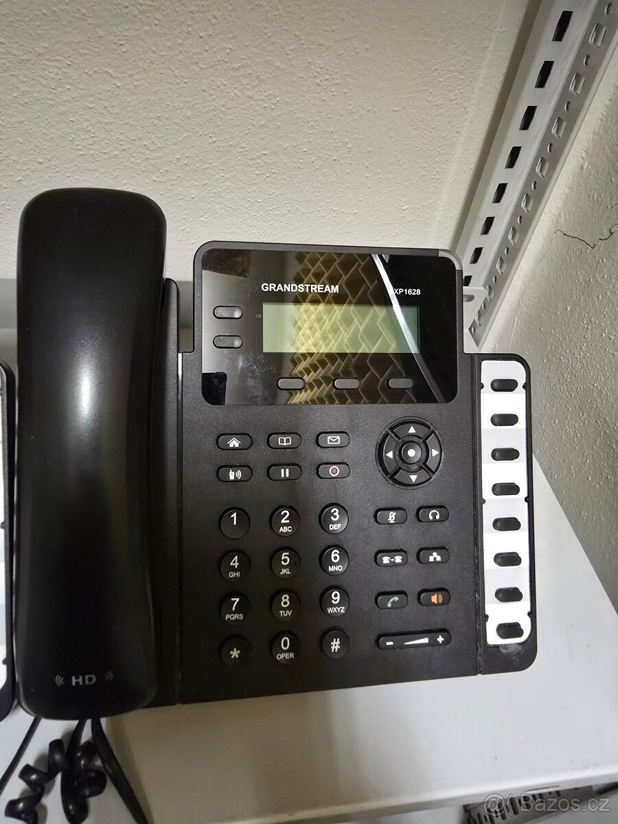 IP telefony Grandstream GXP1628 - 2