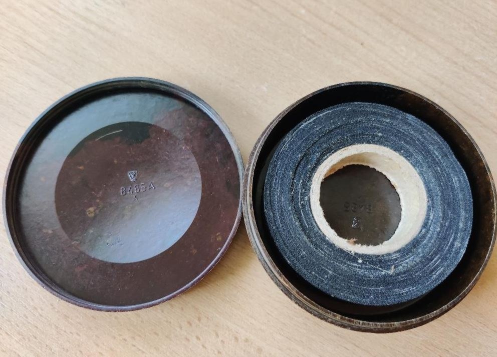 Retro čechoslovácké izolační pásky (KABLO Velké Meziřící ) - 2