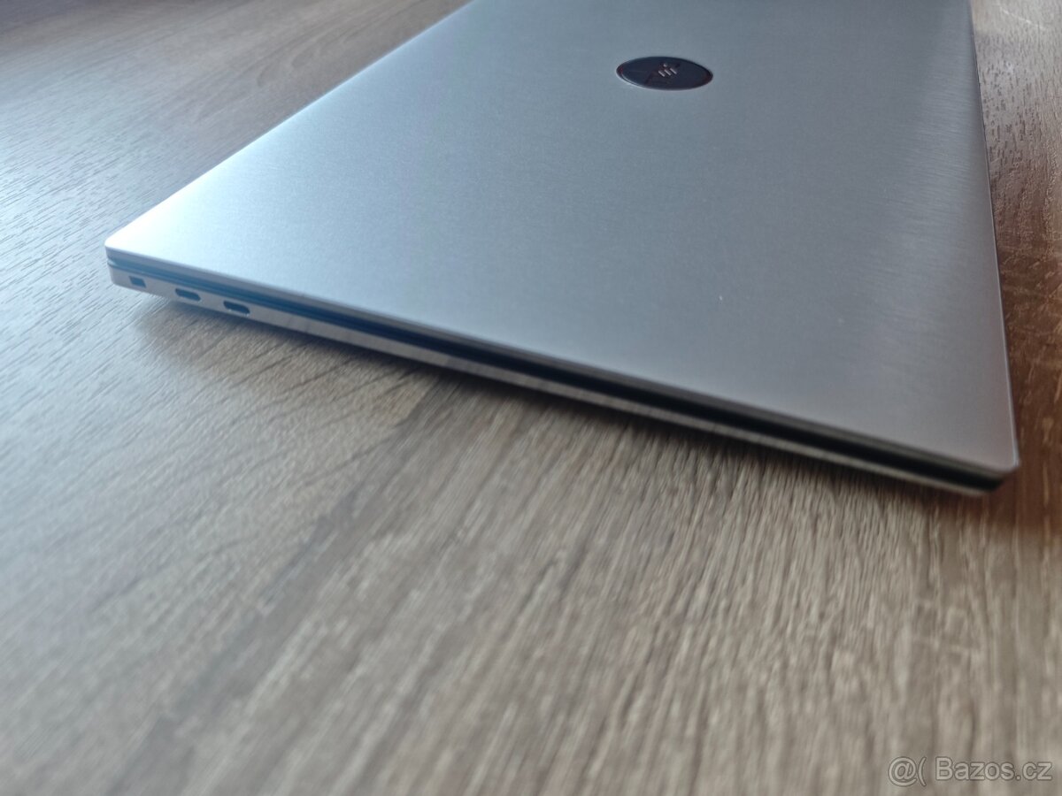 Dell Precision 5560 i5-11500H 16GB 512GB - 2