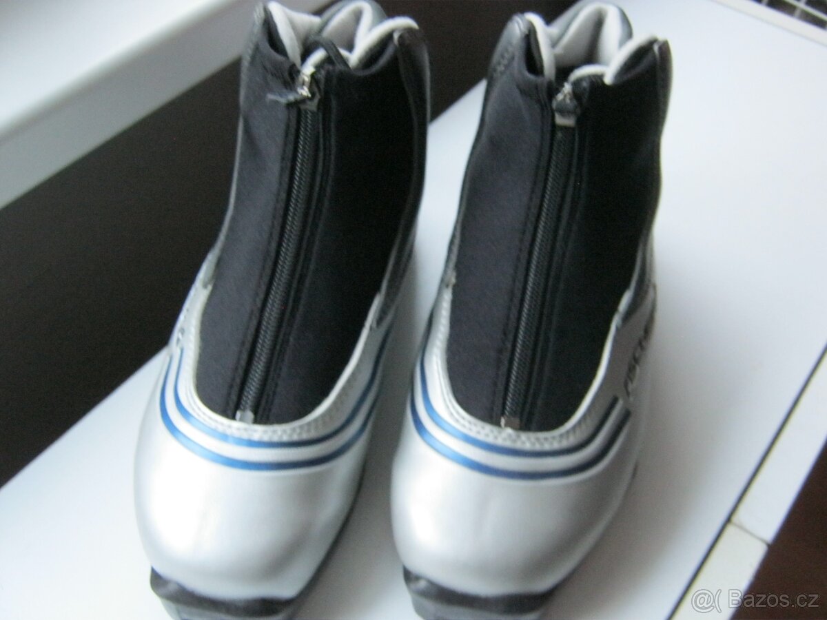 Boty na běžky FISCHER SL TOP vel.39, stélka 25,0cm SNS - 2