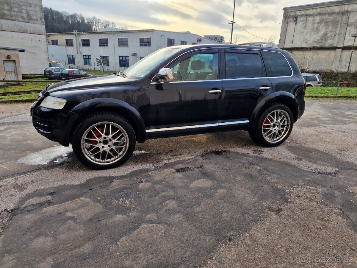 Volkswagen Touareg edice King Kong rok: 2005, 5.0tdi, - 2