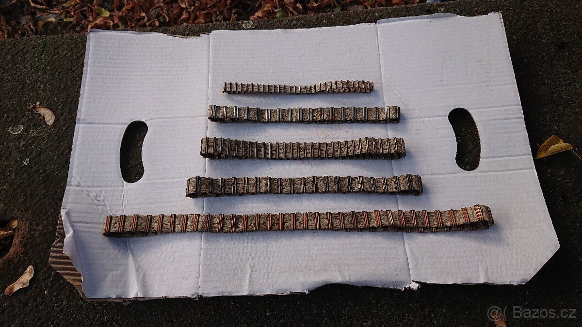 Kurty k šicím strojům - 2