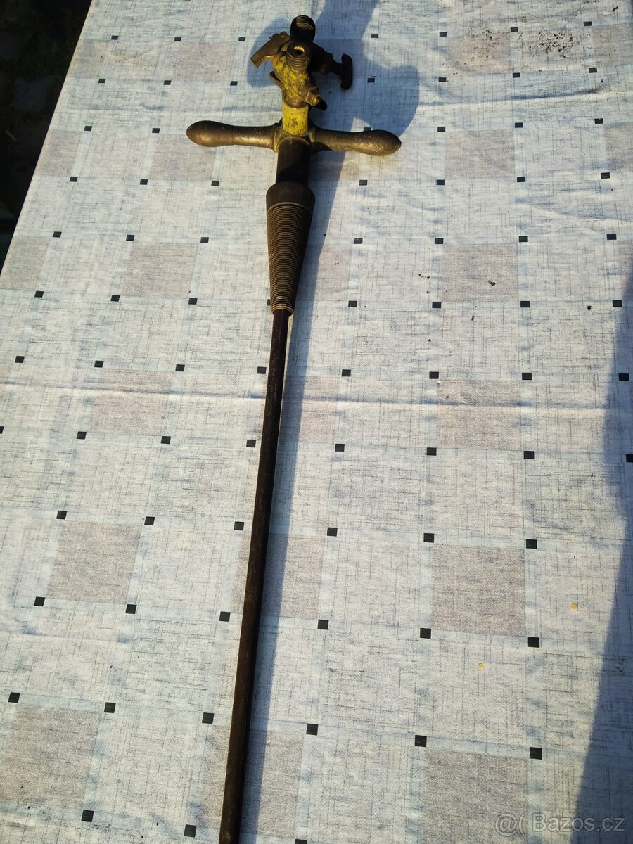 Kompletní stará pípa - 2