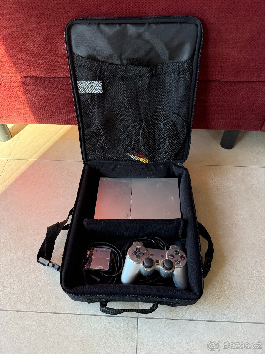 Playstation 2 slim 90004 s taškou - 2