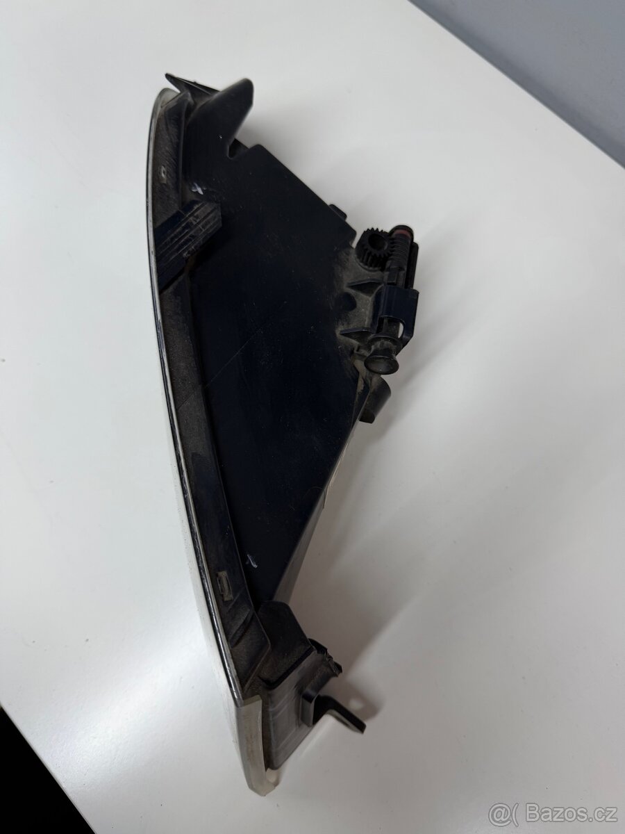 Škoda Fabia 3 pravá mlhovka originál - 2