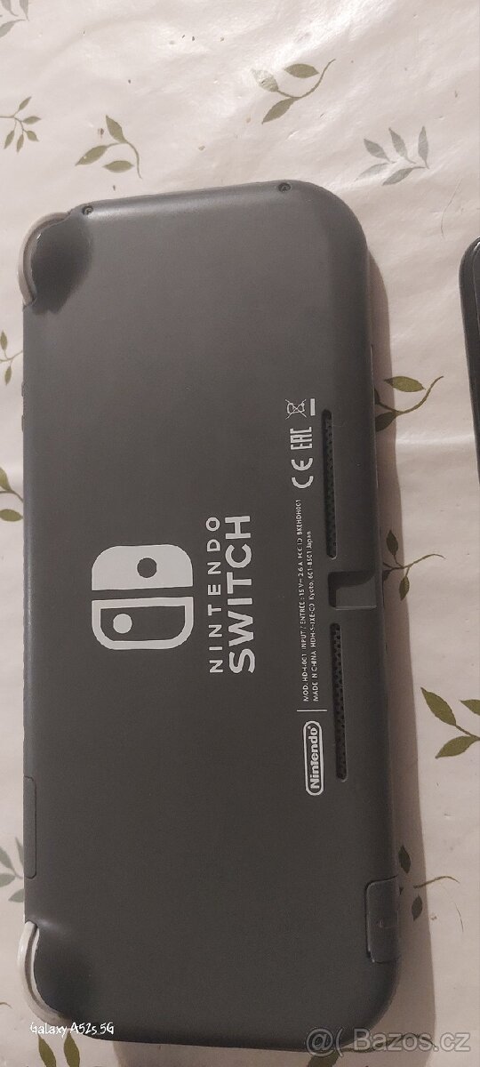 Nintendo switch lite - 2