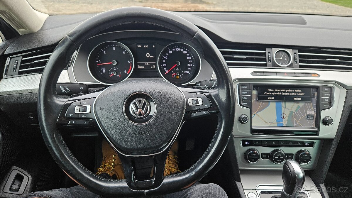 VW Passat B8 TDI DSG Kombi - 2