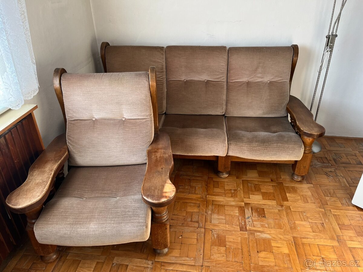 Sedačka a jedno křeslo - 2