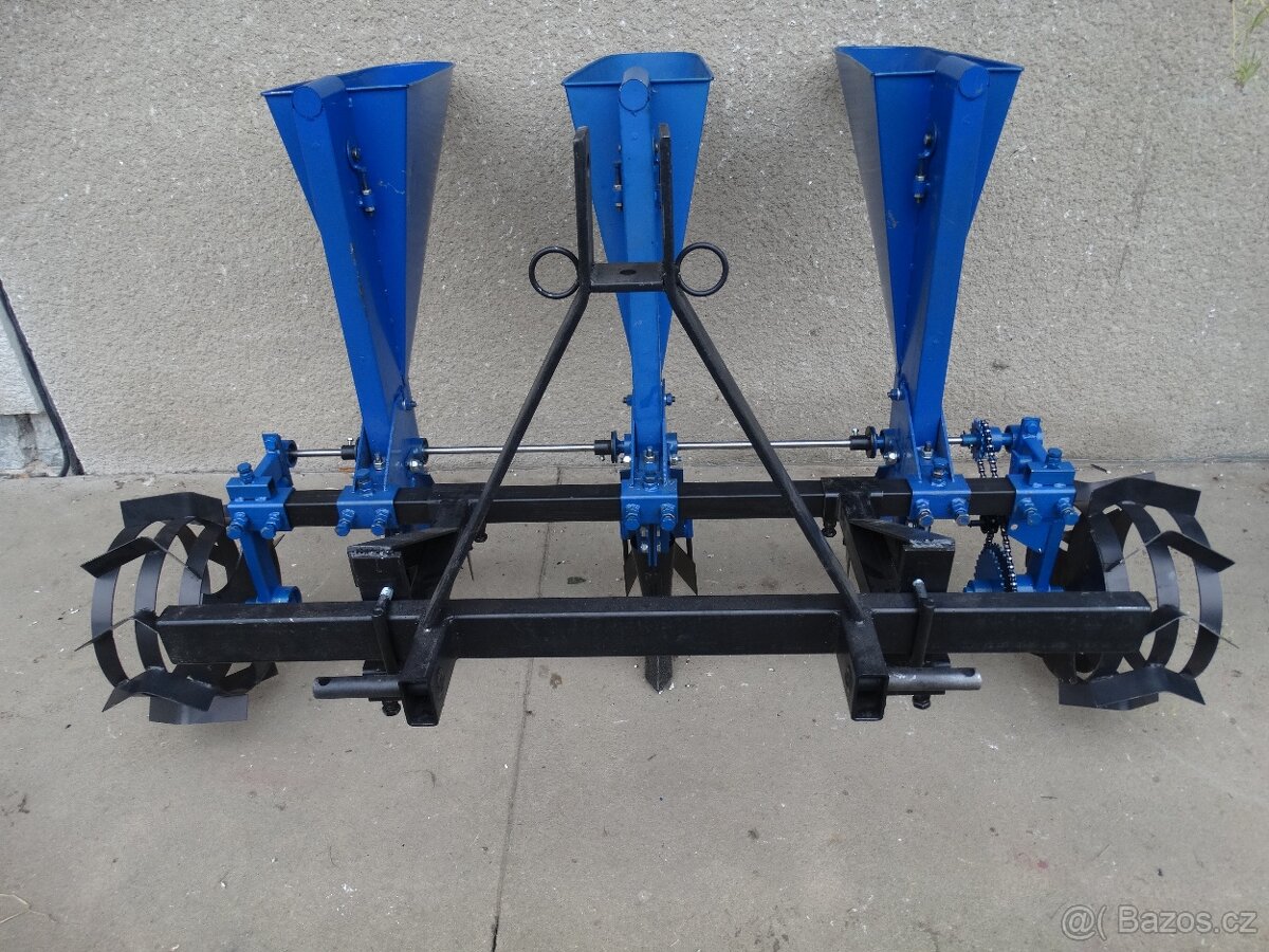 Sazeč česneku, cibule, žaludů - 2