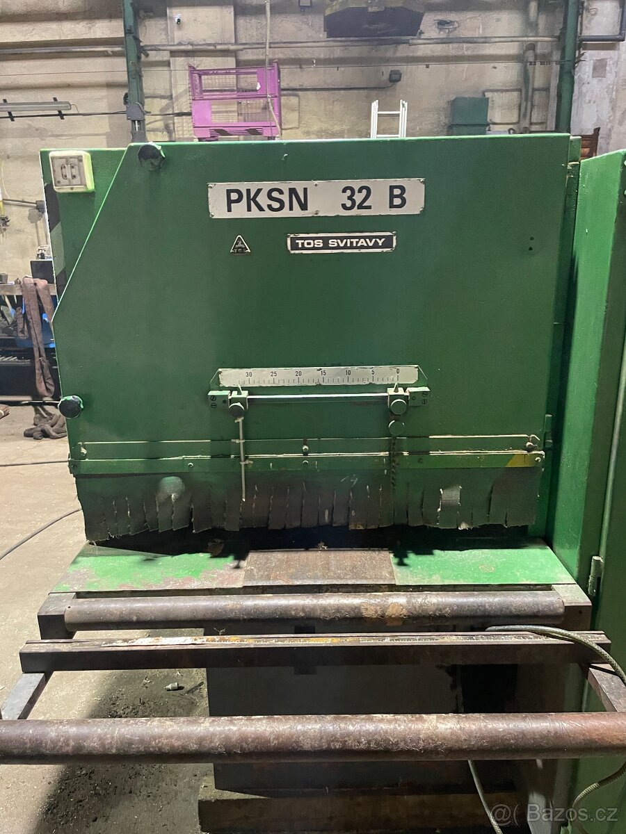 Rozmítací pila PKSN 32B - 2