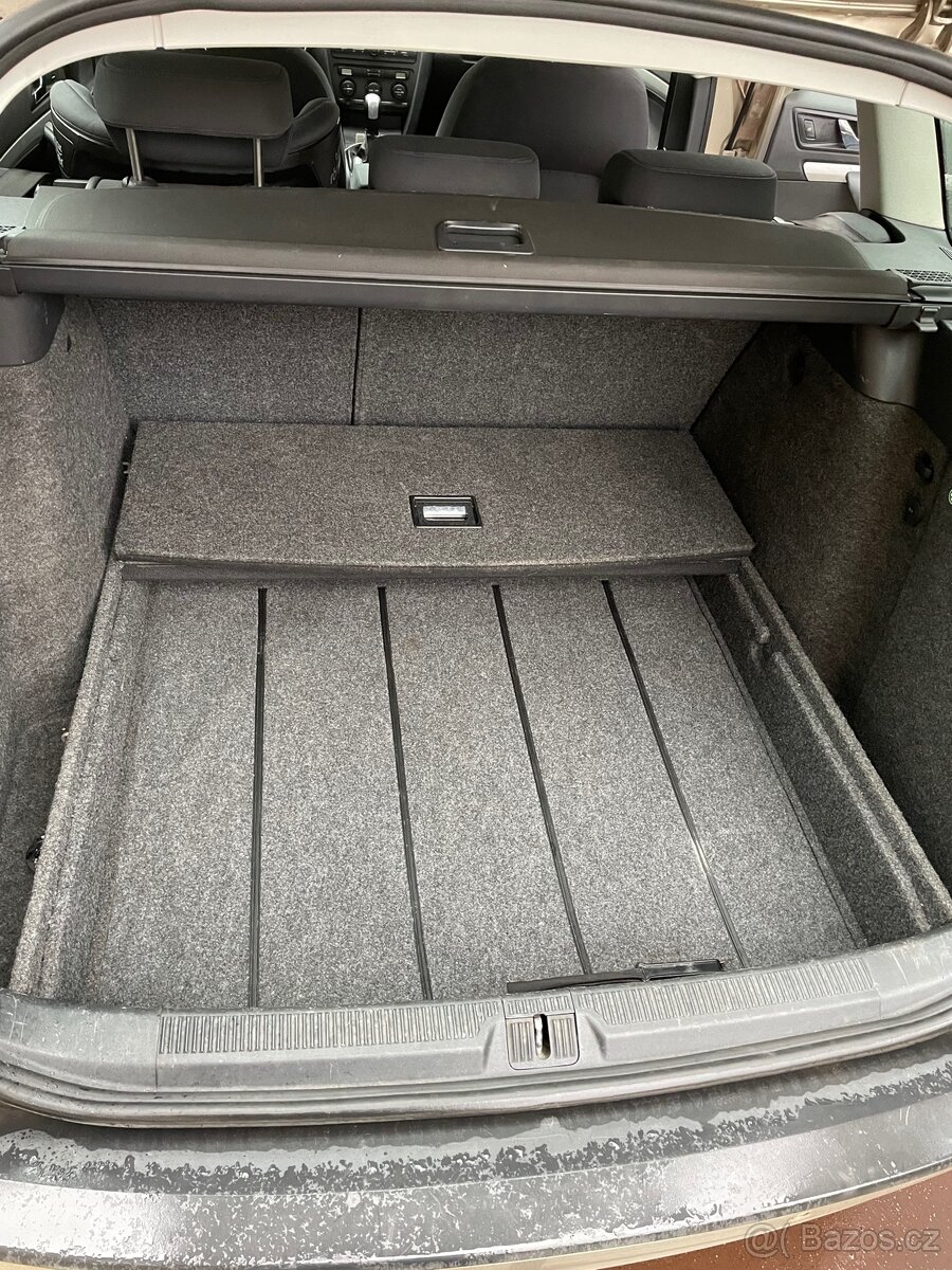 Dvojité dno kufru Škoda Octavia II - 2