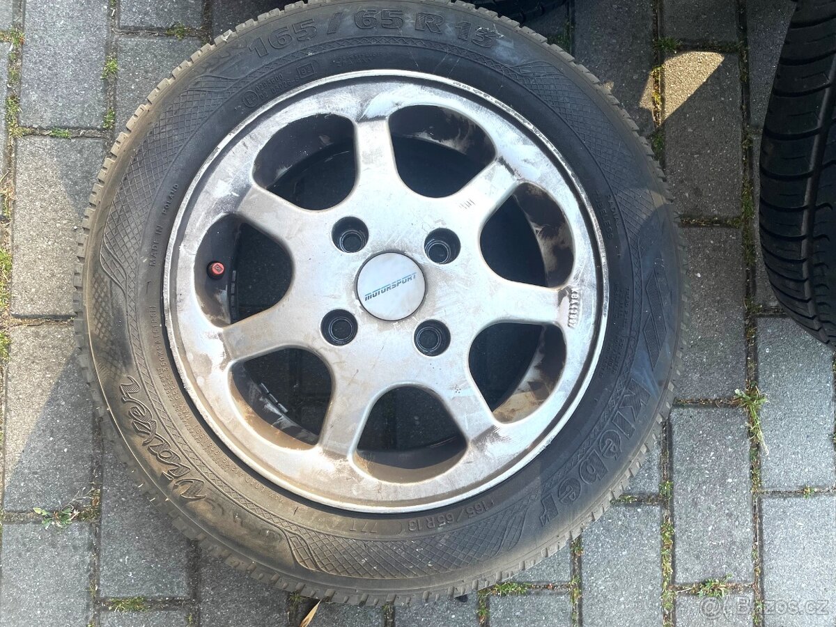 SADA 3+1 Alu disky + jeté pneu 165/65/R13 - 2