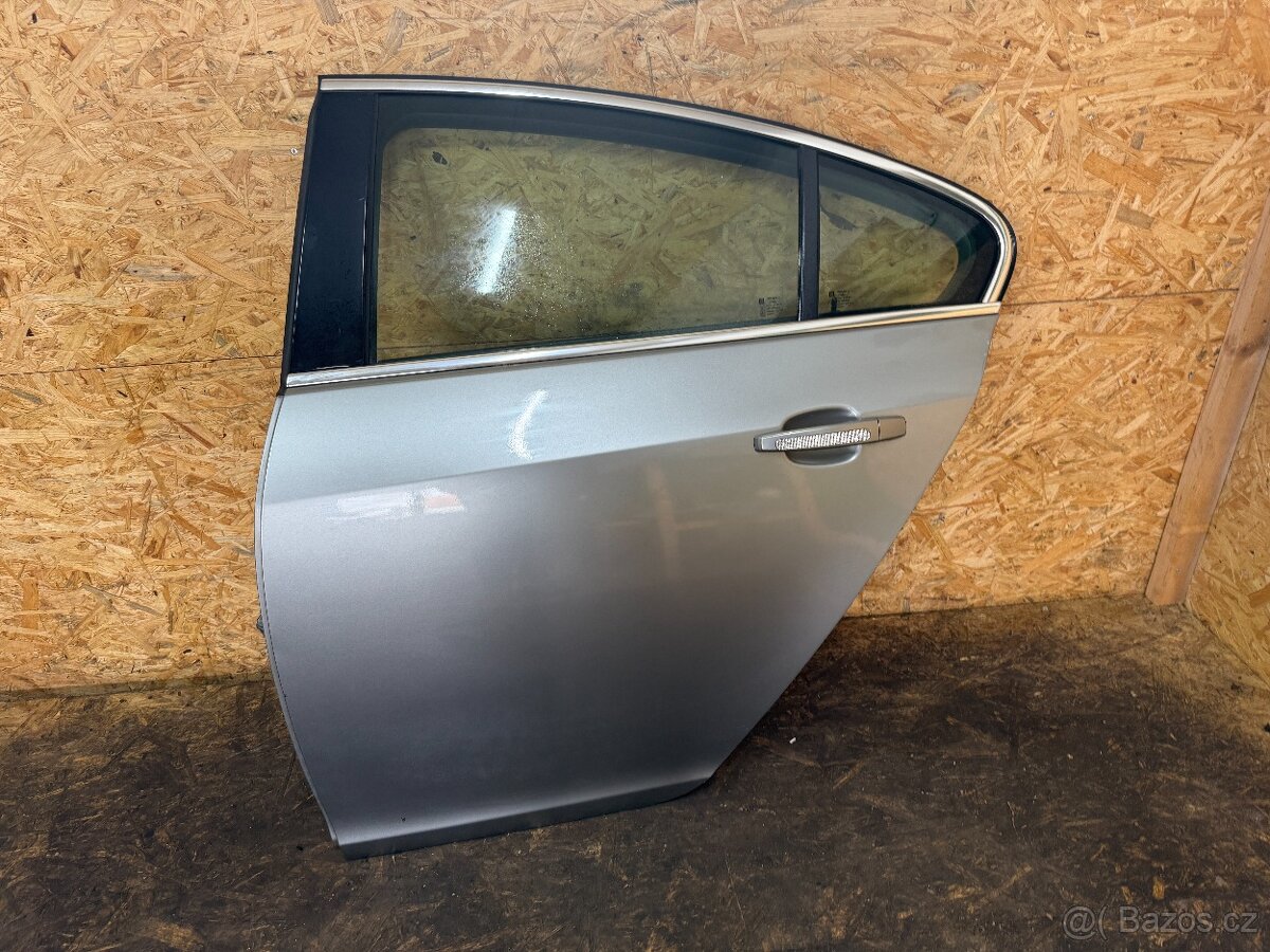 KOMPLETNÍ LEVÉ ZADNÍ DVEŘE OPEL INSIGNIA SEDAN Z179 - 2