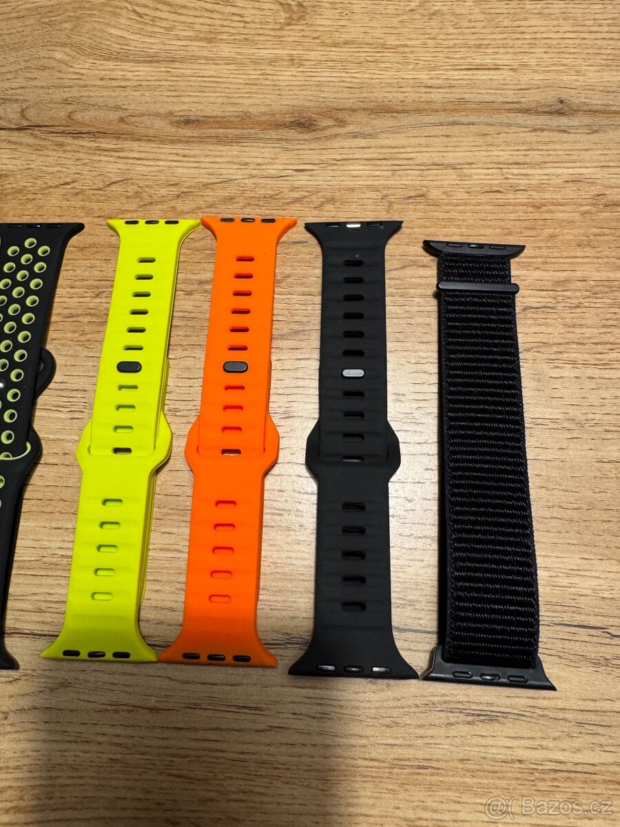 Řemínek na Apple Watch - 2