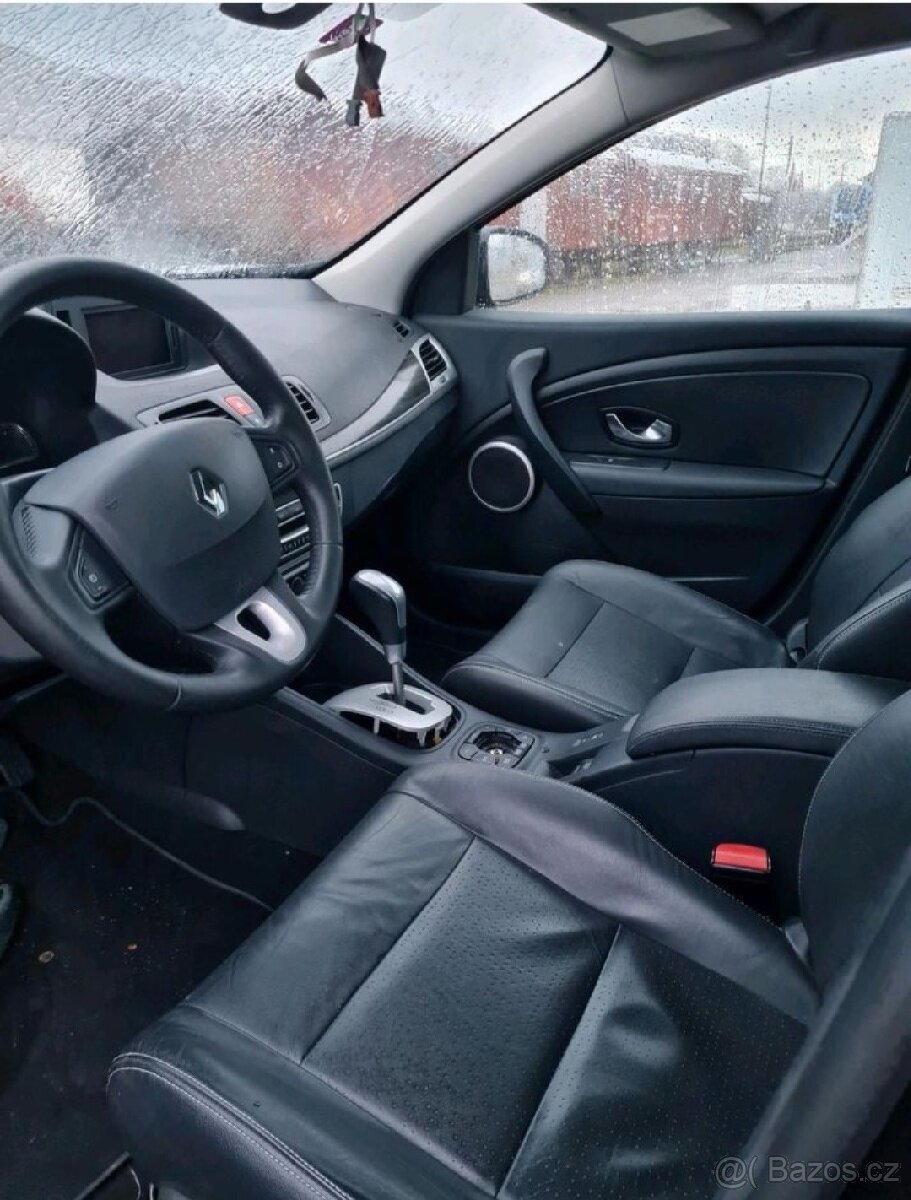 Renault Megane 2.0i automat dily barva NV472 - 2