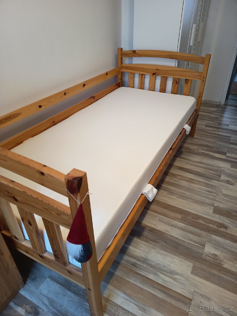 Postel s matrací - 2