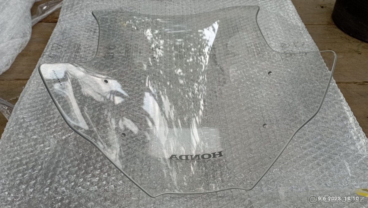 Plexi na Honda Integra 750 - 2