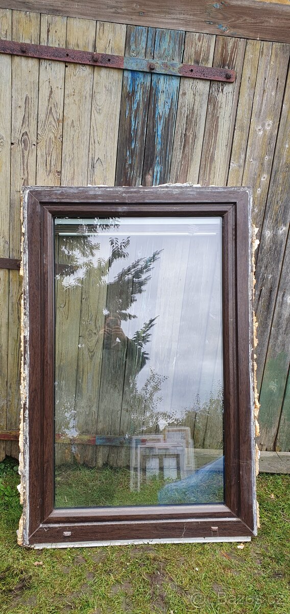 Plastové okno staré - 2