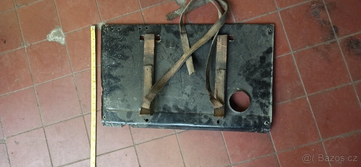 Kryt kolem nádrže na autoveteran - 2