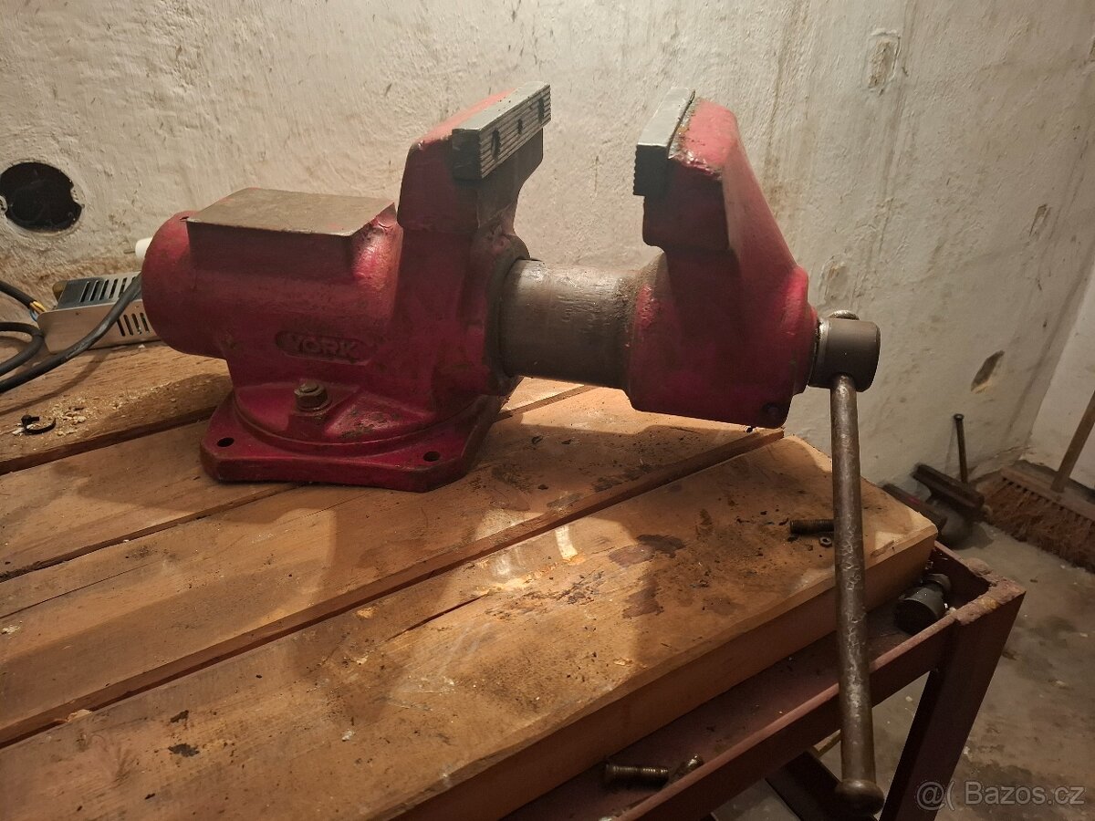 Svěrák york 150 - 2