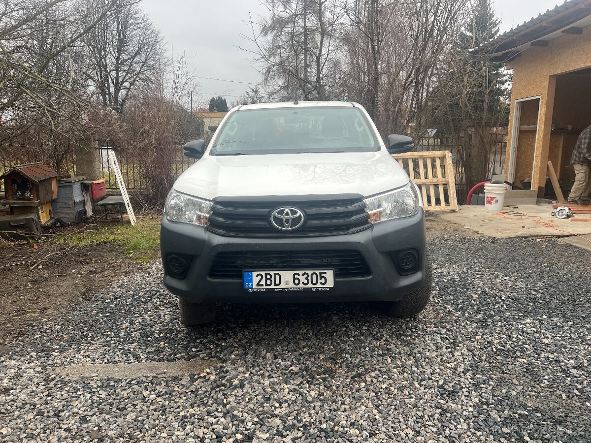 Toiota Hilux - 2