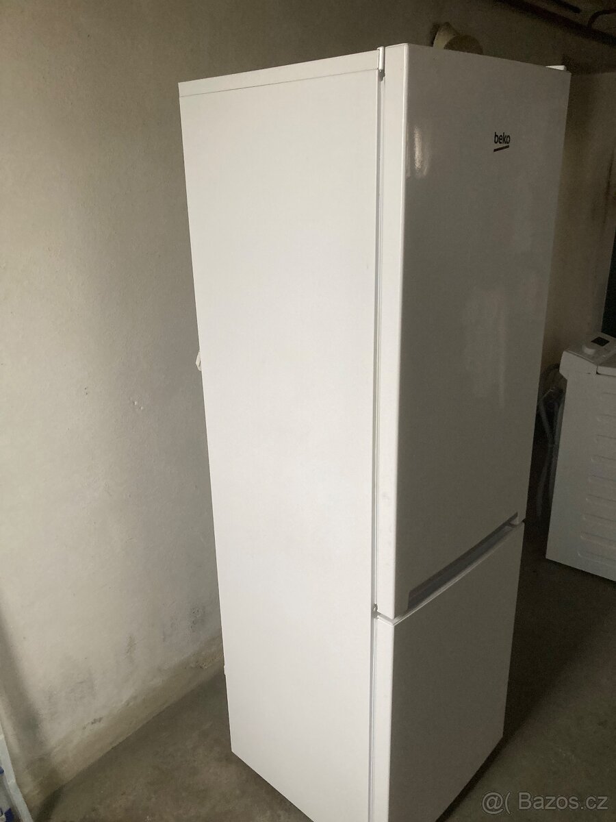 Lednice včetně mrazáku - 2