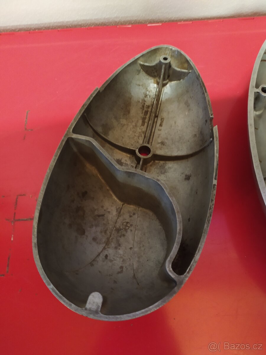 Boční víka Jawa 250 kývačka - 2