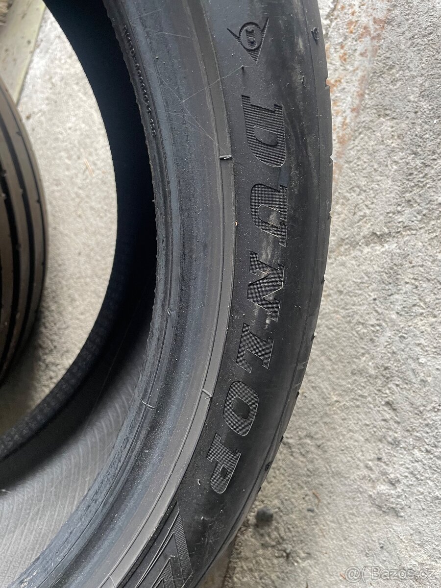 245/40r19 - 2