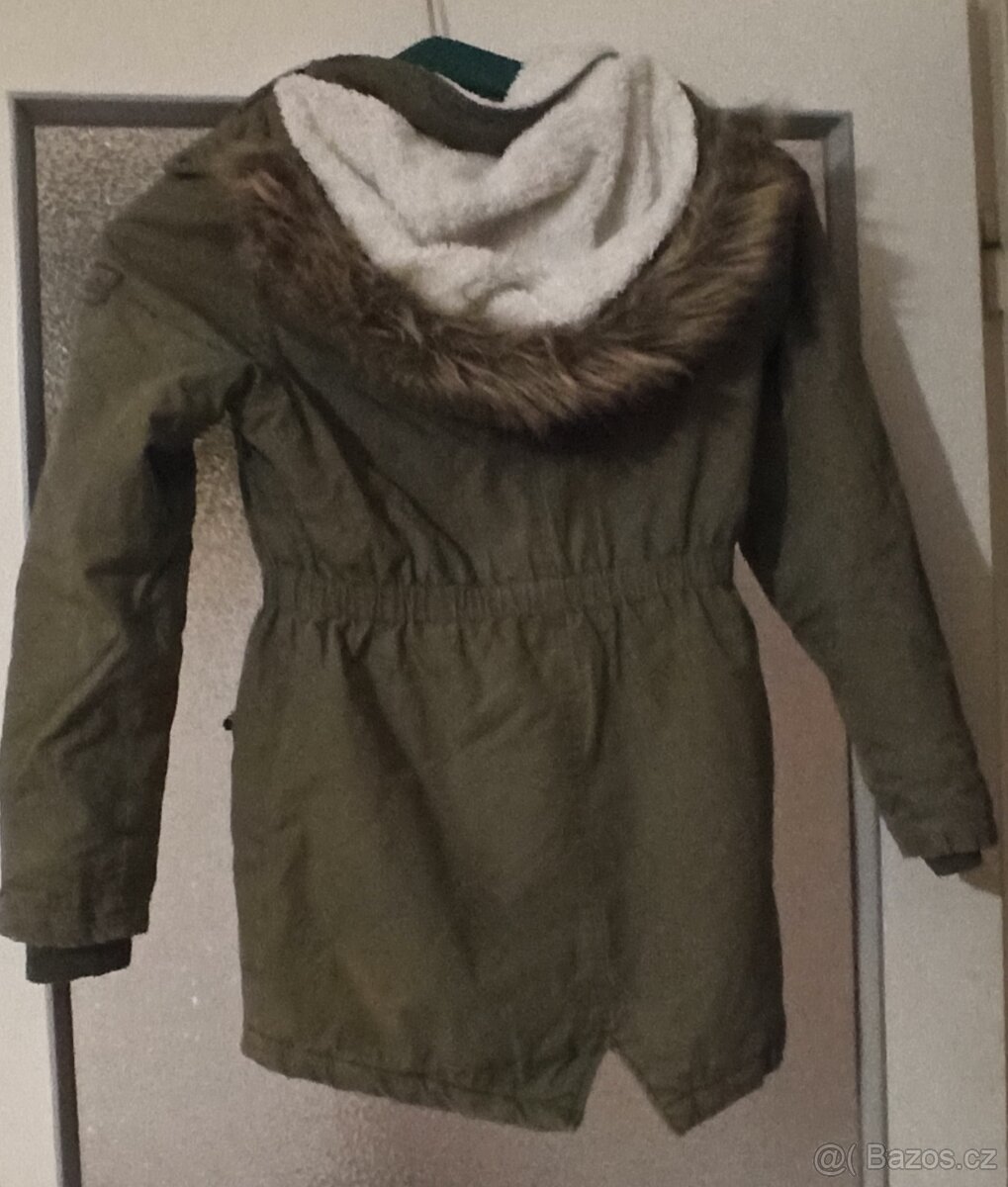 Dívčí zimní bunda - 2