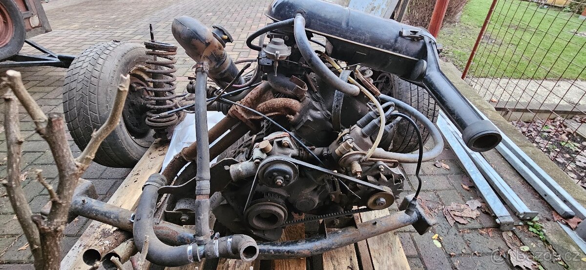 Škoda 120 motor s převodovkou - 2