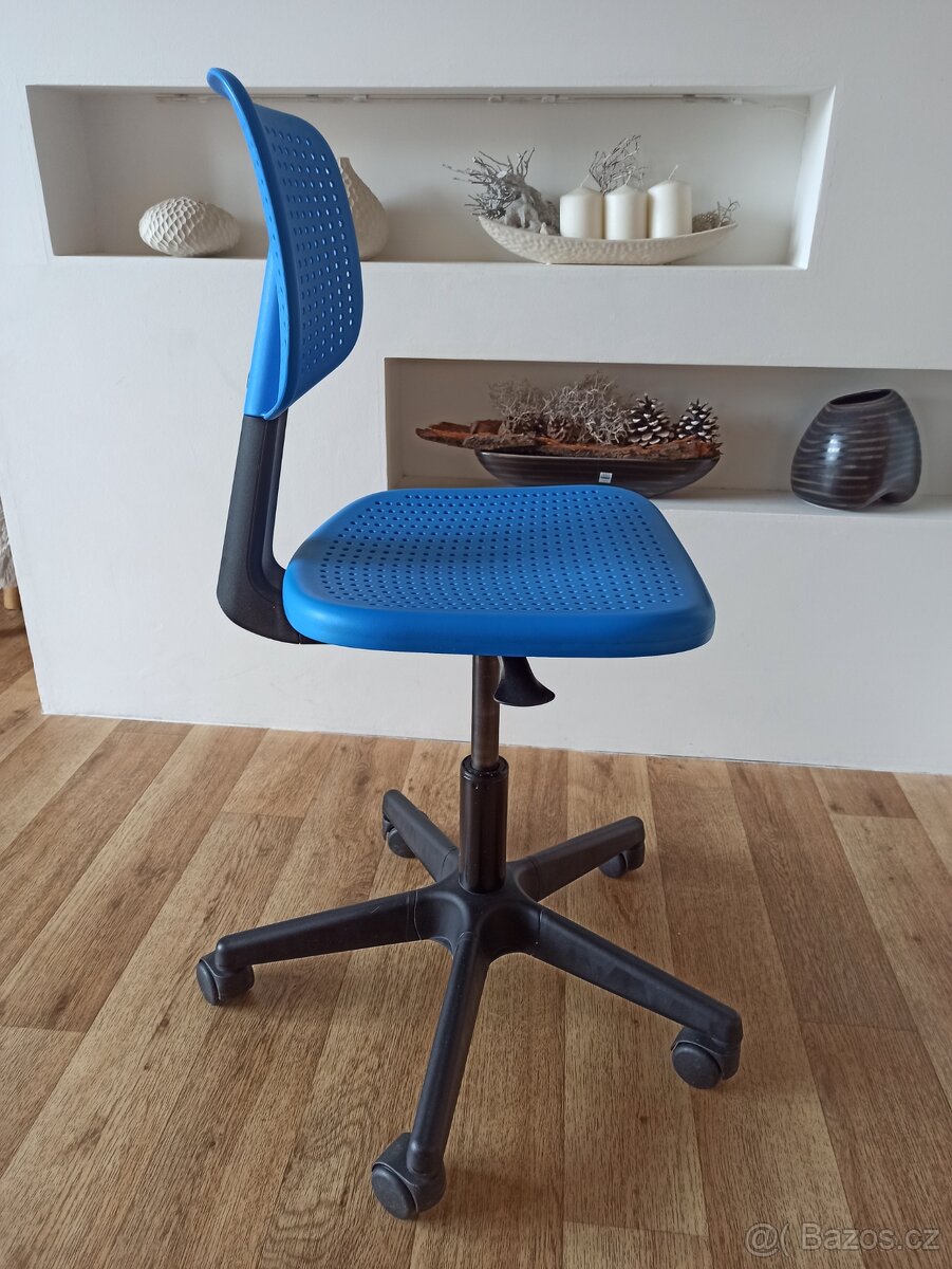 Dětská otočná židle IKEA Alrik - 2