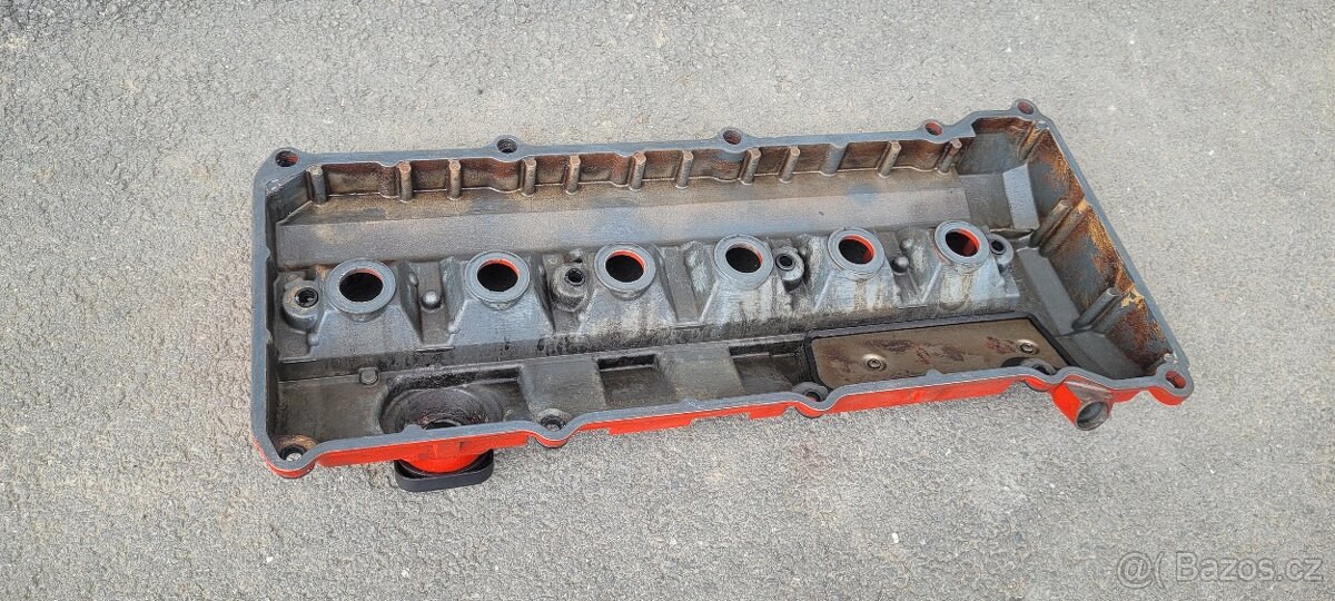 Bmw m50 víko ventilu - 2