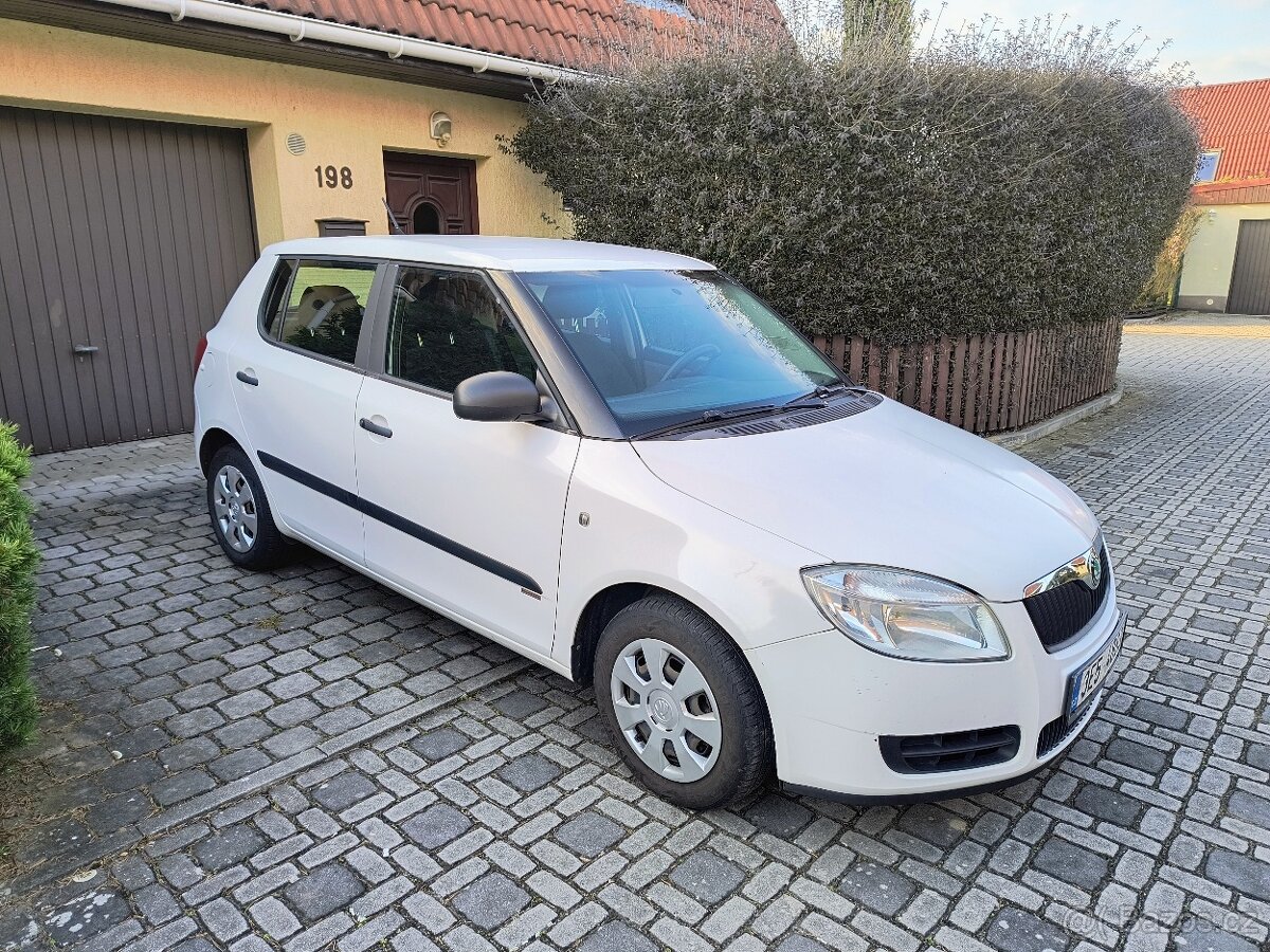 Škoda Fabia II - 2