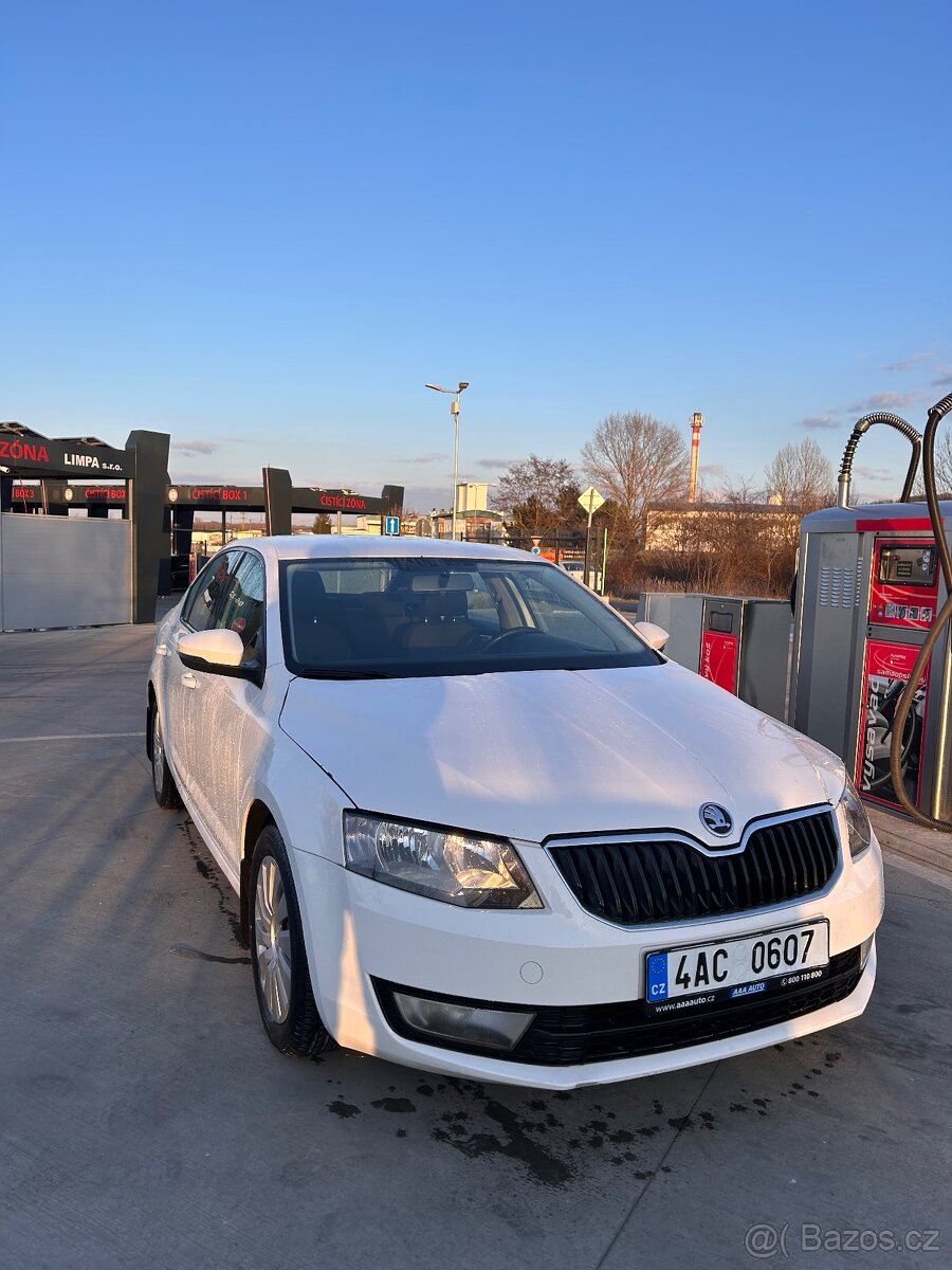 Škoda Octavia 3 1.6Tdi 77kw 2014 - 2
