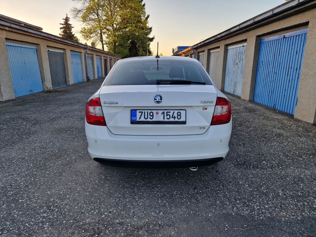 Škoda rapid 1.6 - 2