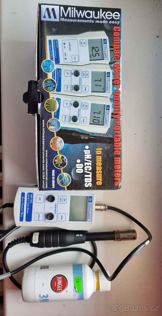 Milwaukee MW802 ph ec meter - 2
