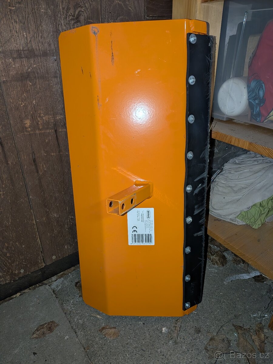 MOTUCKO - UNI DRZAK A PLUH - 2